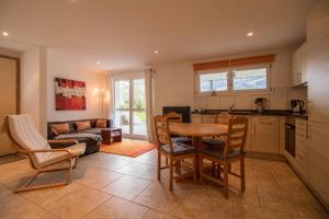 Chalet Canadian Corner