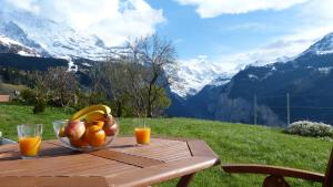 Chalet Canadian Corner