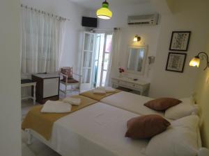 Corali Hotel Beach Front Property Ios Greece