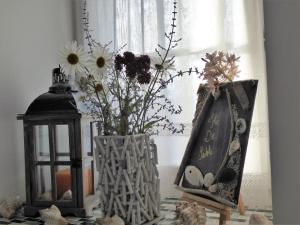 B&B / Chambres d'hotes LES ORCHIDEES Ch Hotes B&B 14 personnes Jaunay-Clan : photos des chambres