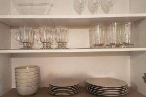 2-Bedroom Apartment Sweet #5 by Amazing Property Rentals