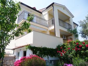 4 star apartement Apartments Ivana Ravni Horvaatia