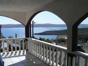 Apartments Stefan Cesarica - 策萨利卡