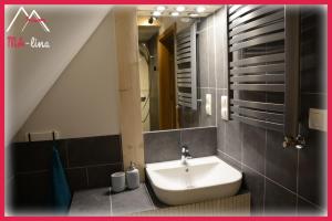 MAlina Apartament i Pokój Gościnny