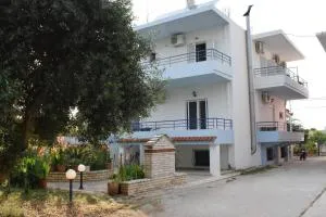 Lydia Rooms & Studios - Preveza