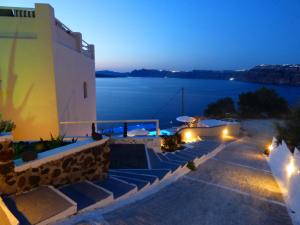 Kokkinos Villas Santorini Greece