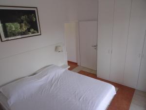 Neva Apartments
