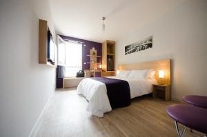 Hotels EastLodge Lyon Est Eurexpo : 2 Chambres Communicantes (4 Adultes) - Non remboursable