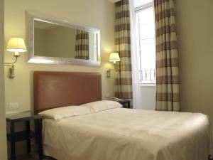 Superior Single Room room in Hotel Albergo Santa Chiara