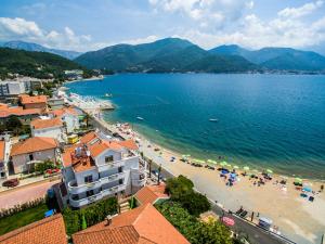 4 hviezdičkový hotel Hotel Bela Roza Bijela Čierna Hora