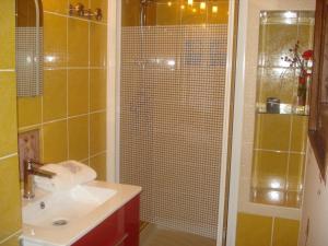 B&B / Chambres d'hotes locastillon : photos des chambres