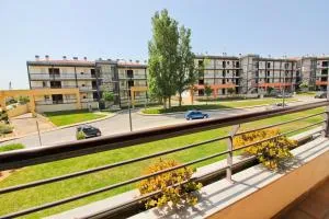 Apartamento T1 em Lagos com piscina e garagem - Albardeira