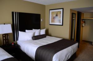 Days Inn by Wyndham Calgary Northwest