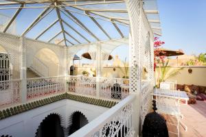 Astra Damus Hotel