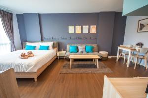 Baan Imm Aim Huahin by Alice