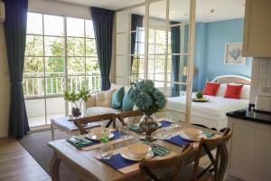 2 Bedroom Summer Huahin Condominium