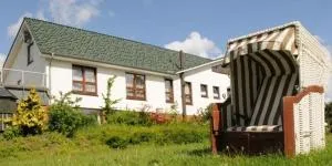 Landhaus Ostseeblick - Steinbergkirche