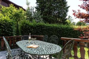 Villa Loppe - Chamonix Mountain Four-Bedroom Hidden Gem