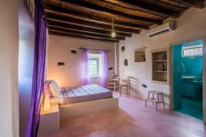 Aloni Cave House