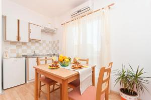 Studio room in Apartments Mirjana