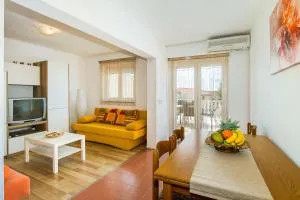 Apartmani Bregovec Maslenica - 马斯莱尼察 Apartmani Bregovec Maslenica - 马斯莱尼察