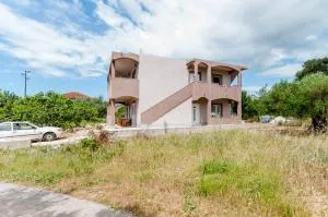 Apartments Mladen - Apatija