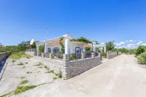 House Mladen - Grohote