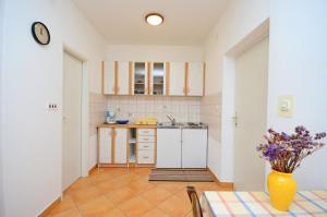 Apartments Mirela
