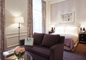 Hotels Grand Hotel Du Palais Royal : photos des chambres