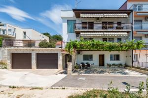 Apartment Luce