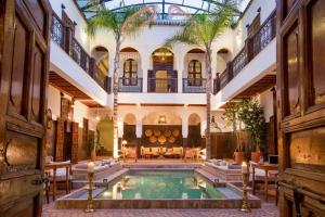 Riad Kasbah hotel, 
Marrakech, Morocco.
The photo picture quality can be
variable. We apologize if the
quality is of an unacceptable
level.