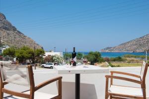 Aeolos Apartments Sifnos Greece