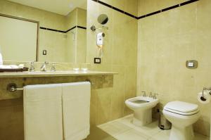 Land Plaza Hotel