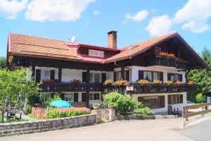 Gästehaus Greiter - Sommer Bergbahnen inklusive - Reichenbach bei Oberstdorf