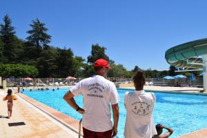 Villages vacances Camping - Village Vacances du Lac : photos des chambres