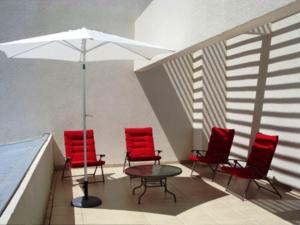 SINGLE RENTAPARTMENT