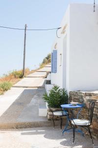 Aris & Maria Houses Sifnos Greece