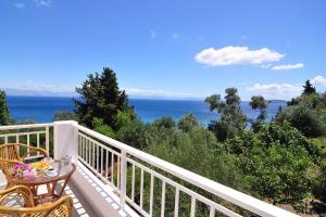 Veroniki Penthouse Deluxe Apartment Corfu Greece