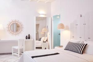 Mr. and Mrs. White Paros - Small Luxury Hotels of the World Paros Greece