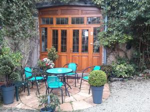 B&B / Chambres d'hotes Le Chanois : Suite - Vue sur Jardin