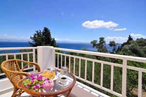 Veroniki Studios & Apartments Corfu Greece