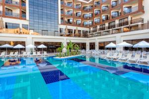 Glamour Resort & SPA