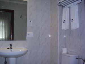Double or Twin Room room in Hotel Rosalía