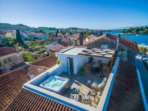 Good Life - Iž Mali