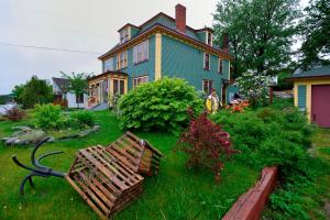 The Spaniards Room Heritage Home