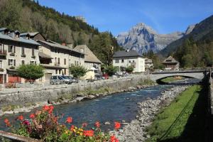 Hotels Village Vacances Le Salvagny : photos des chambres