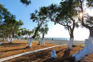 Memories Beach Hotel