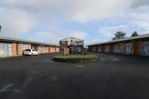North End Motel - Port Waikato