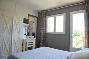 Hotels Hotel le Grillon : photos des chambres