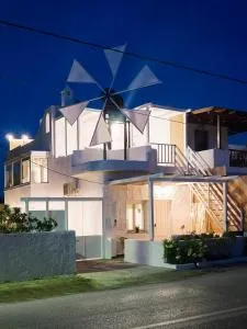 Papikinou Bay Suites - Адамас